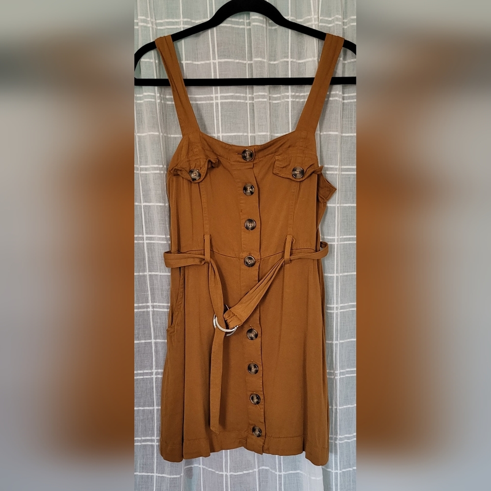 CHARLOTTE RUSSE ladies jumper/romper Size Med